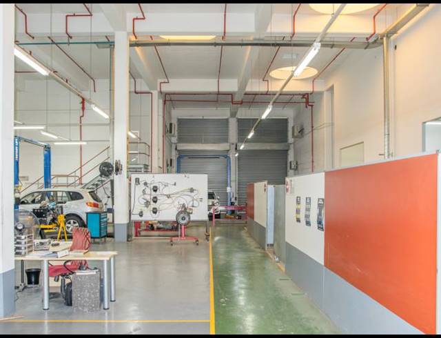 3,007M² WAREHOUSE TO LET IN BELLVILLE SOUTH